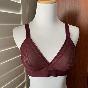 Lululemon sport bra.